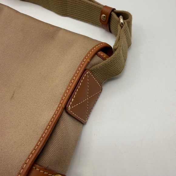 Vintage Dooney & Bourke Messenger Bag Tan Canvas Leather Trim Crossbody Strap - Picture 7 of 15